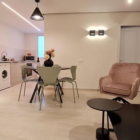 Yuval Holidey Aprtment Eilatアパートメント エクステリア 写真