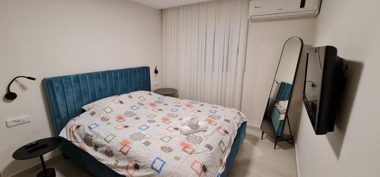 Yuval Holidey Aprtment Eilatアパートメント エクステリア 写真