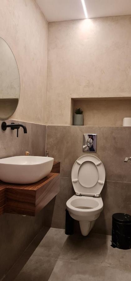 Yuval Holidey Aprtment Eilatアパートメント エクステリア 写真